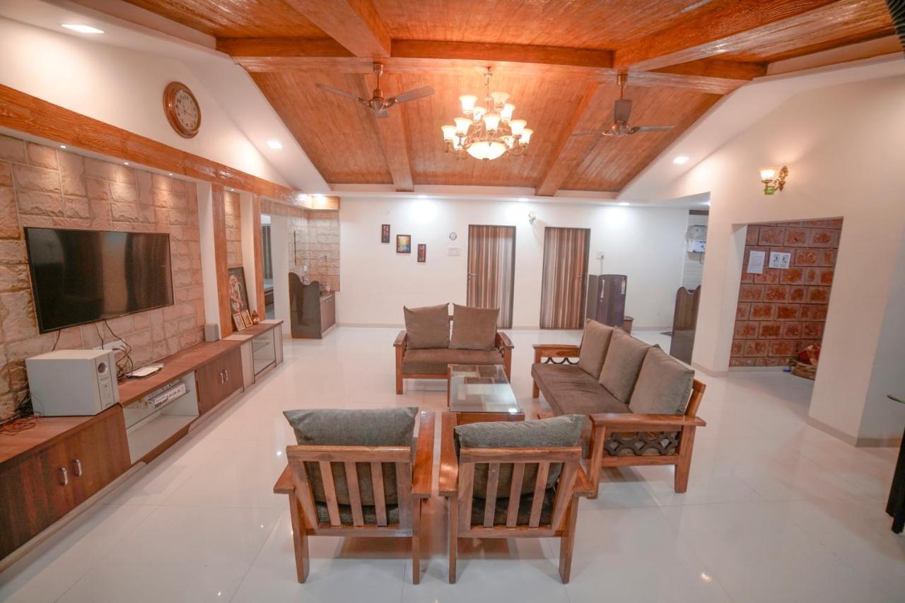 Highgarden Villa Mahābaleshwar Kültér fotó